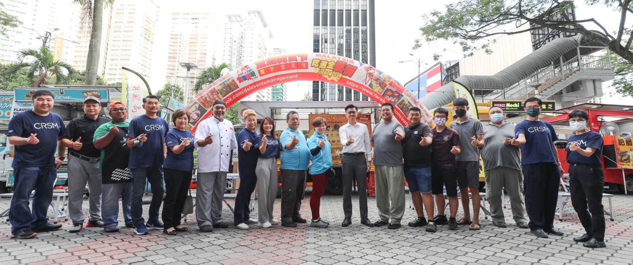 马华志工团推社区运动，进行筹款全面备灾