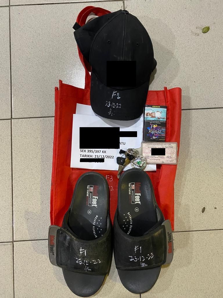 带12岁残疾儿打劫便利店 警方逮捕父亲