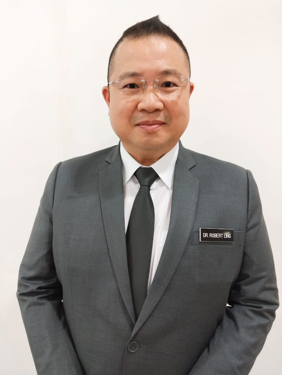 林桂亿:尚未接到任何资料因此他会向华玲县议会了解详情后才能做进一步的指示