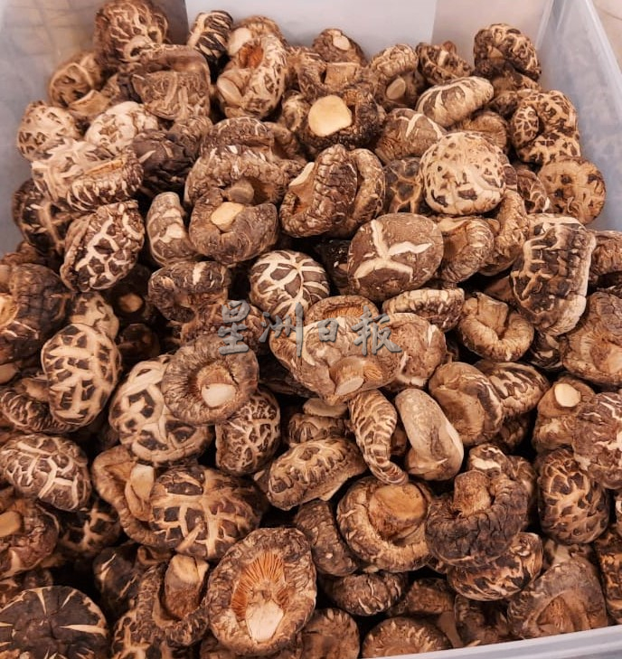 (古城封面主文)今年年货腊味及海味涨5至10%