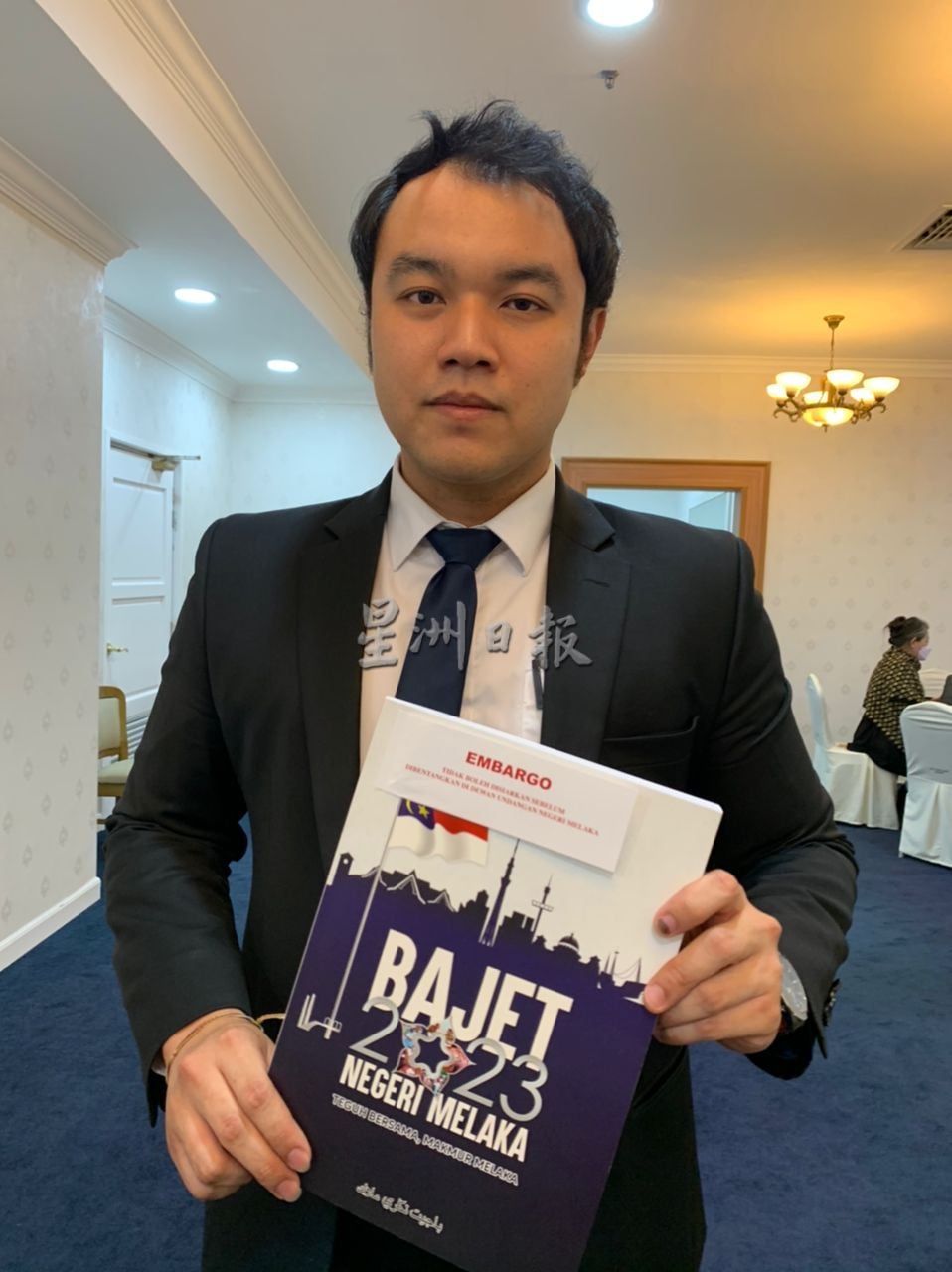 （古城版）甲州议会：郭子毅呼吁政府思考未来经济模式