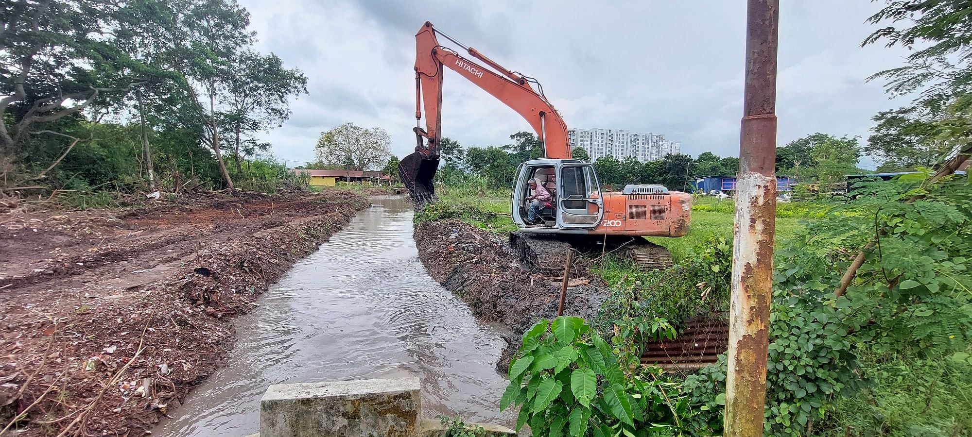 （古城第三版主文）往甲河的出水口没有提升，菜农担心无法解决闪电水灾