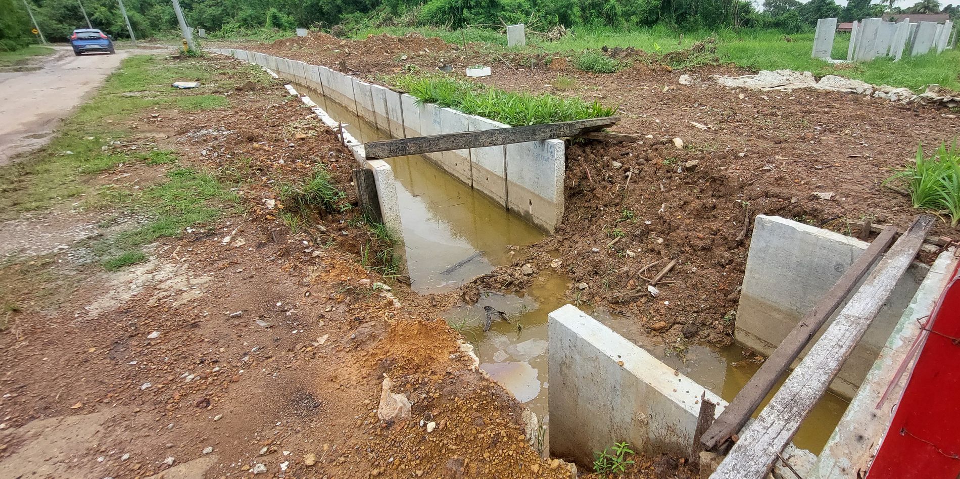 （古城第三版主文）往甲河的出水口没有提升，菜农担心无法解决闪电水灾