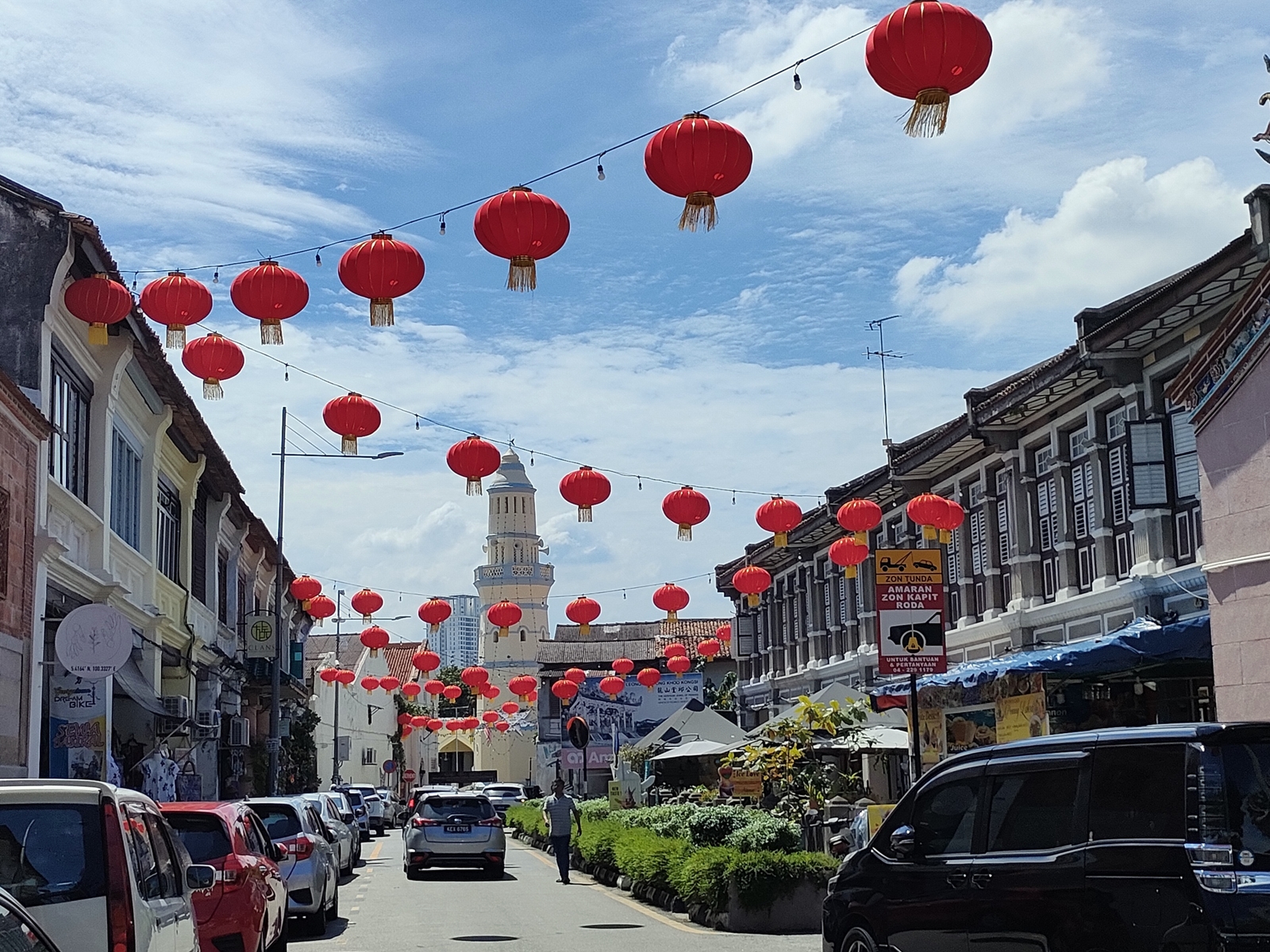 (大北马)大红灯笼高高挂 古迹区春意浓