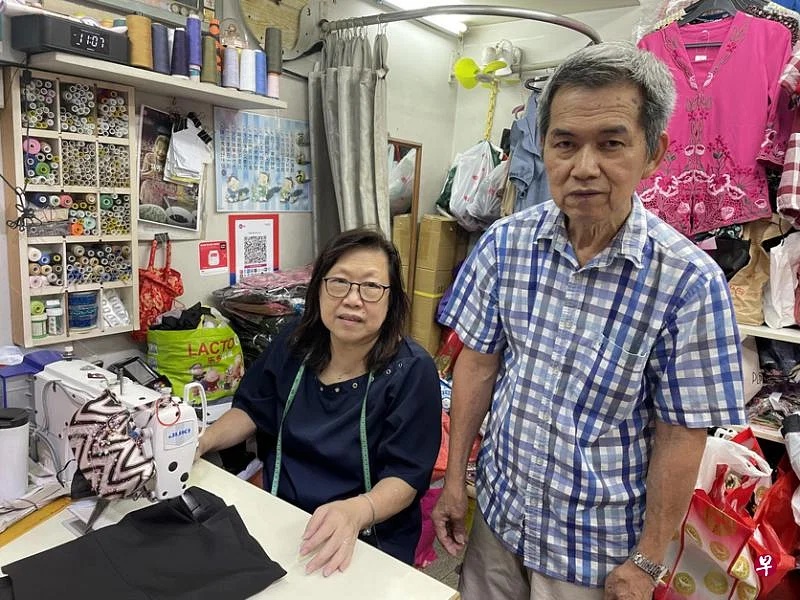 (已签发)柔:狮城二三事:巴刹夫妻相濡以沫