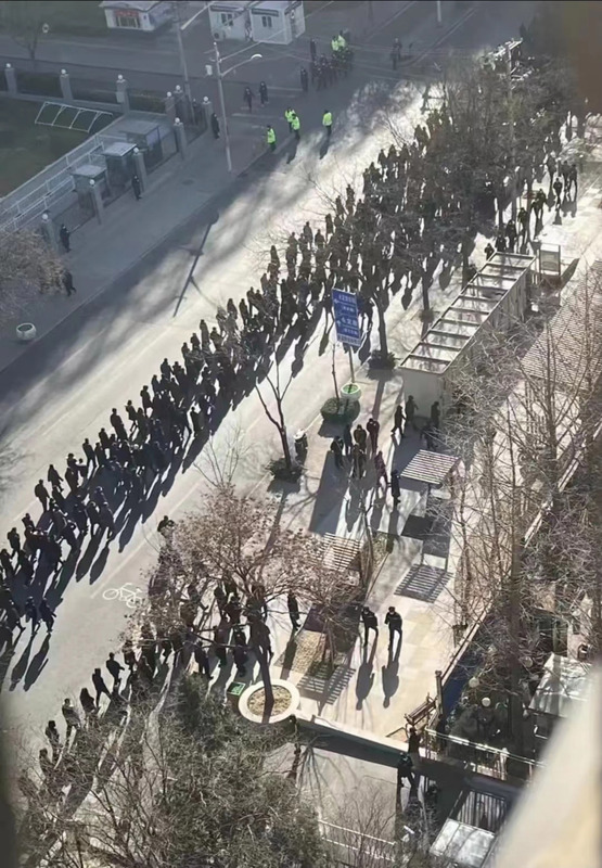 (补新图) 江泽民今火化 习近平胡锦涛等两代领导人送别