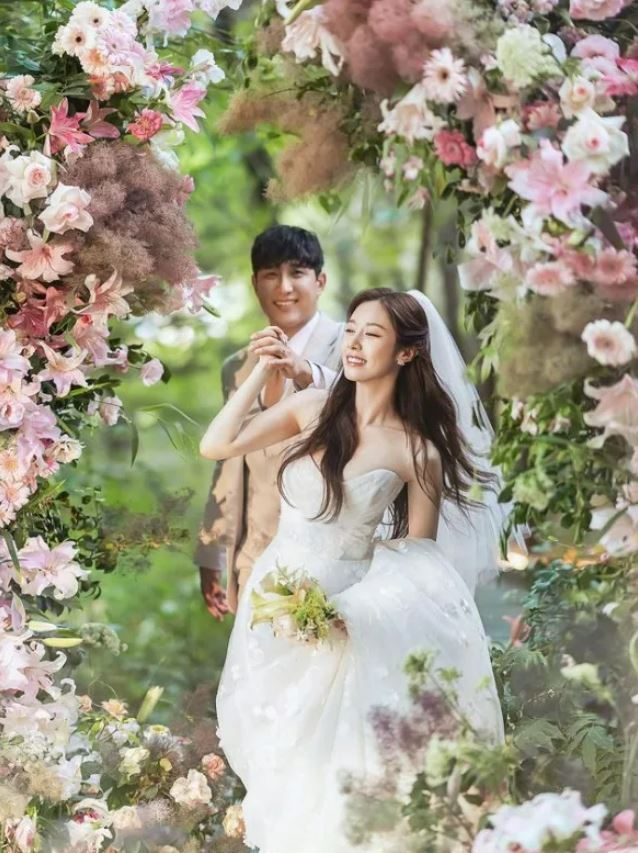 T-ara芝妍出阁  绝美婚纱曝光