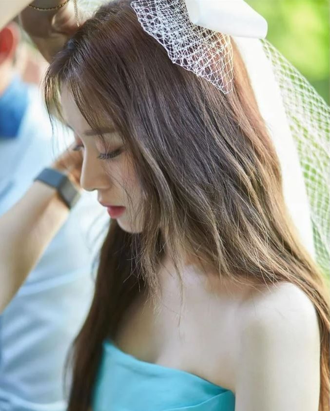 T-ara芝妍出阁  绝美婚纱曝光