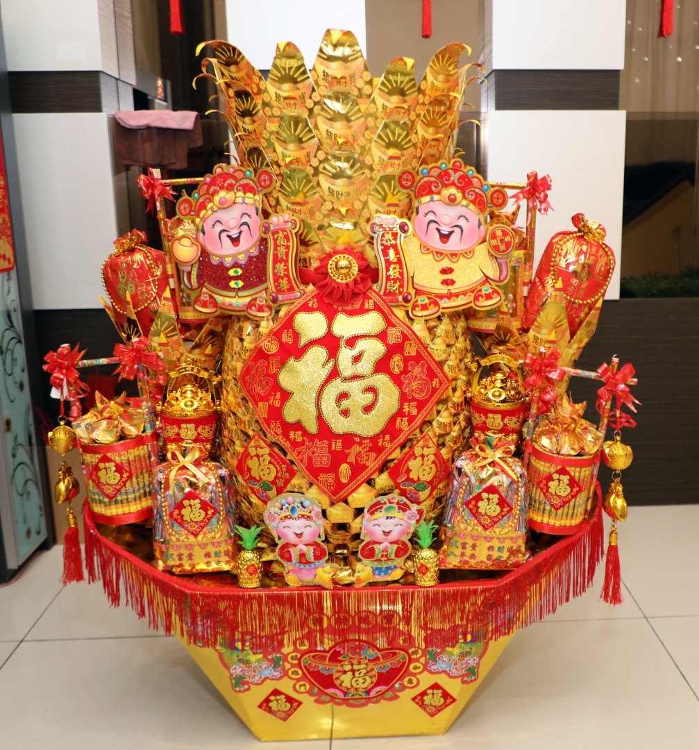 15日见报（新年特稿）大都会/纸折金黄梨