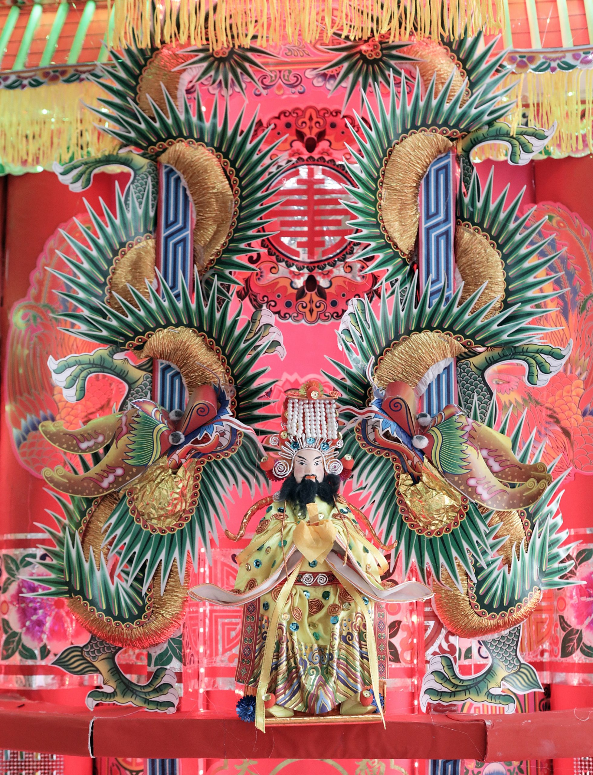 1月26日见报(大都会)新年稿-LED天公座/12图