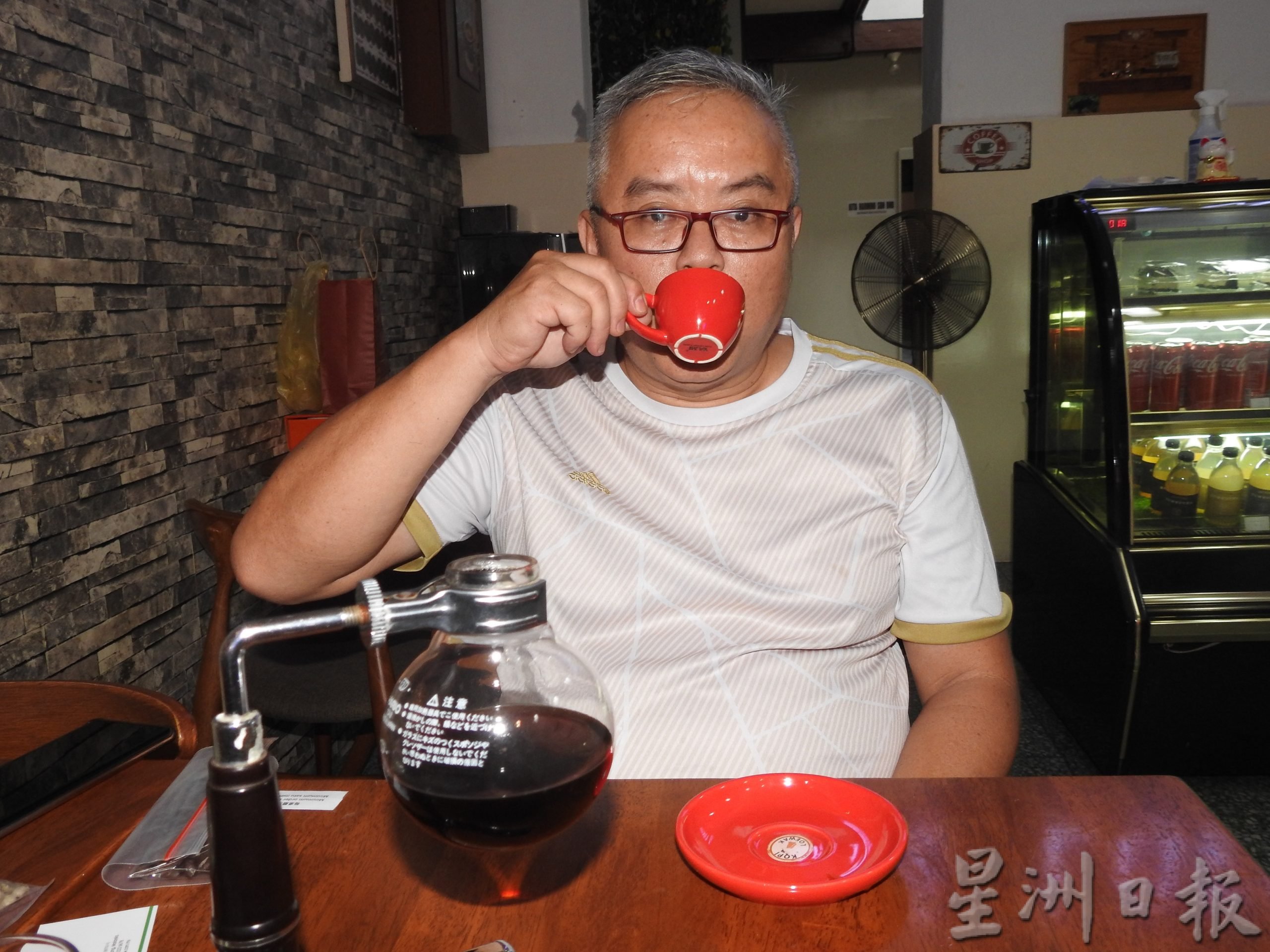 25/1(大北马/有故事的人)世界上品麝香猫咖啡最多的人