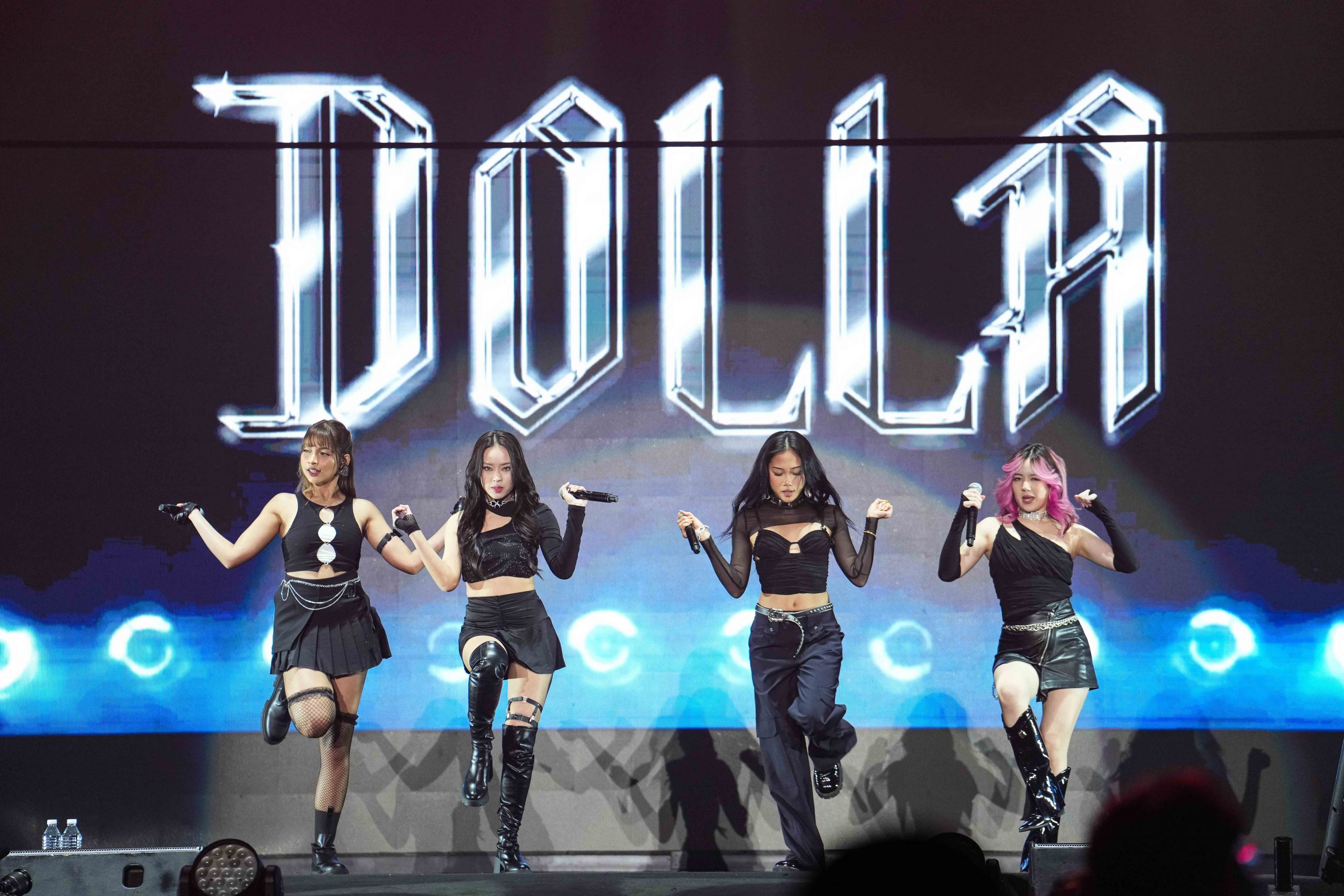 4组韩团接力唱响韩流音乐节 NCT DREAM为再来马留伏笔