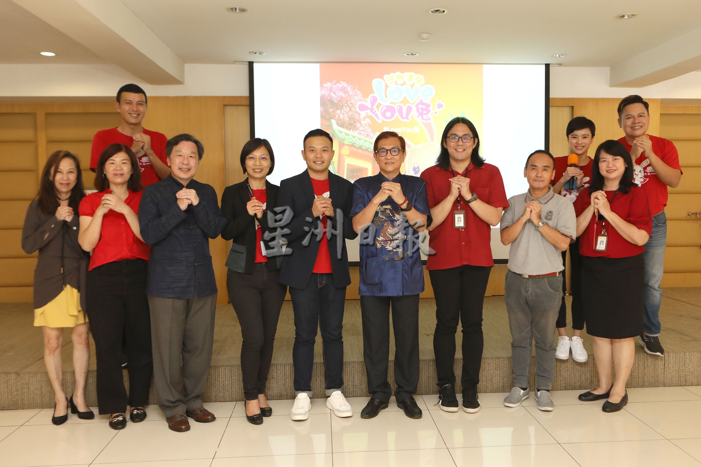 8TV莅访星洲拜年