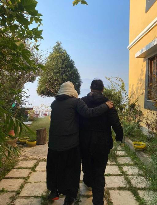 61岁利智正面照曝光 保养得宜令人惊艳