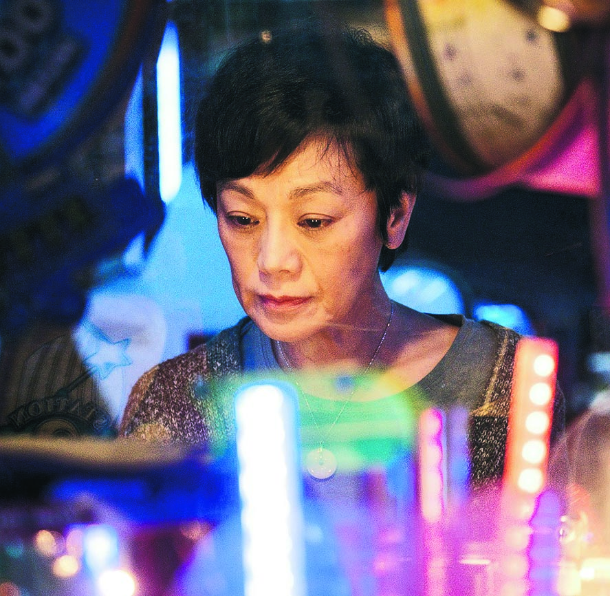 亚洲电影大奖|梁朝伟问鼎影帝感荣幸 汤唯张艾嘉争影后