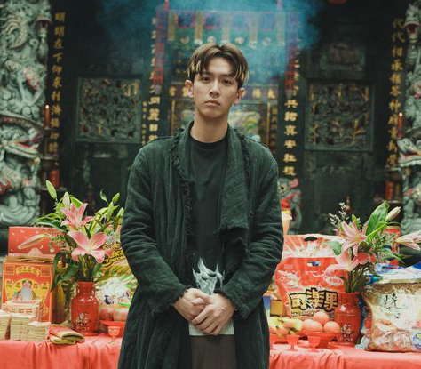 ​拍戏无人机爆炸  柯震东毁容送医 