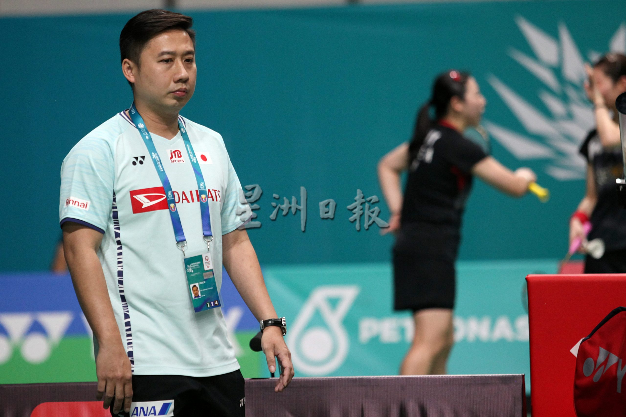 “恩师 重聚 感恩”  颜伟德欣慰柳莹迎新方向