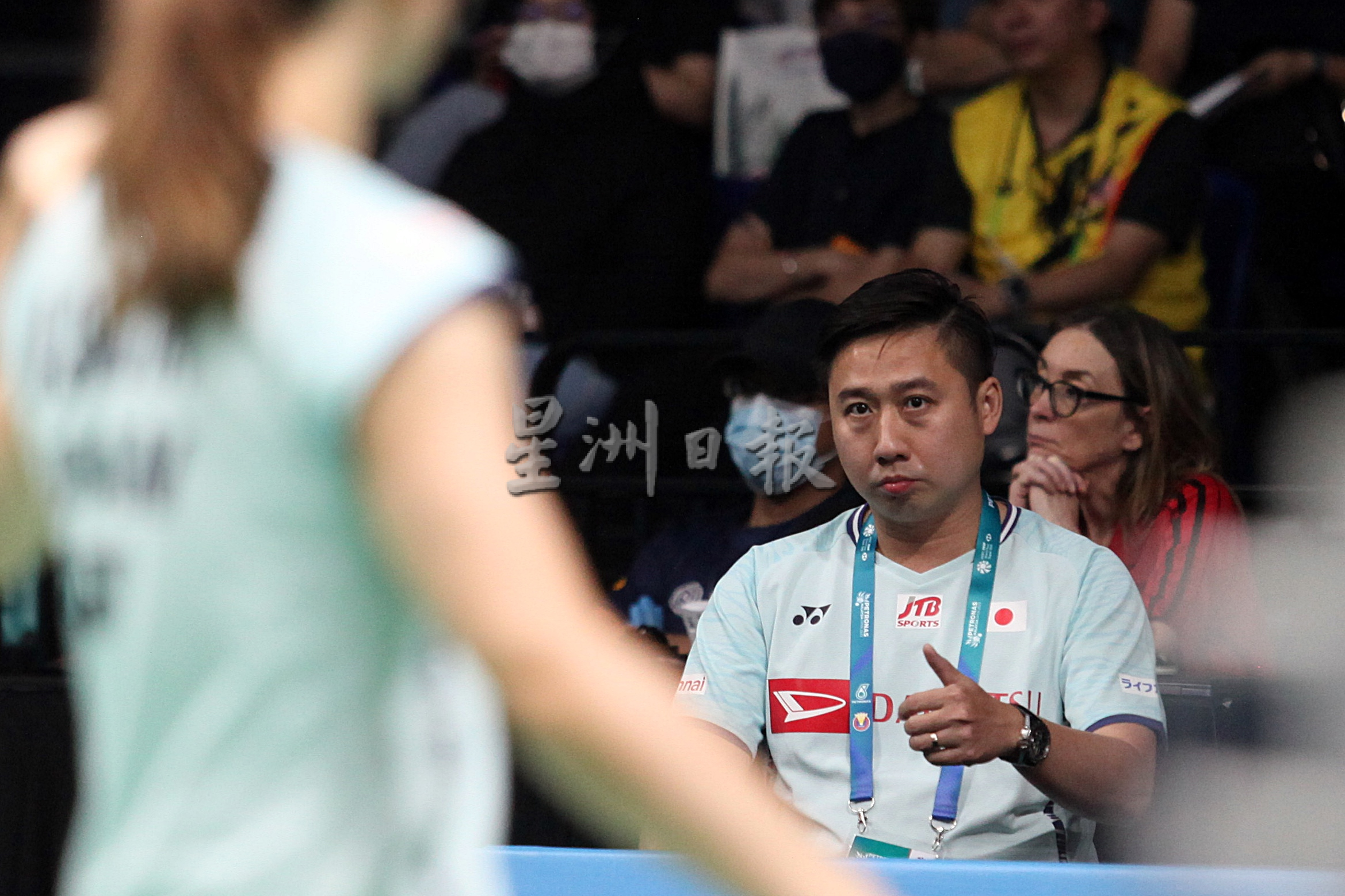 “恩师 重聚 感恩”  颜伟德欣慰柳莹迎新方向