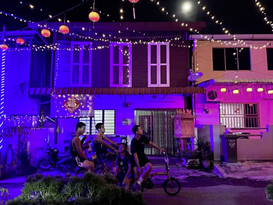 【新村年味：彭亨加叻新村／02】红灯笼高高挂，点燃浓浓年味