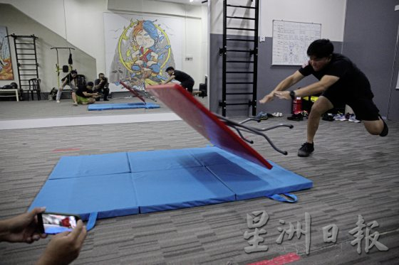 【特技人／01】龙虎武师，用生命演出的无名英雄