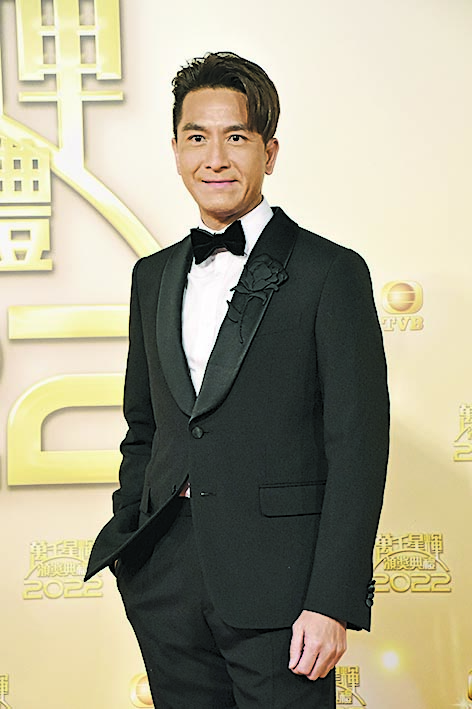 万千星辉2022｜未能蝉联最佳衣着感失落  陈滢获粉丝送“最靓女主角奖”