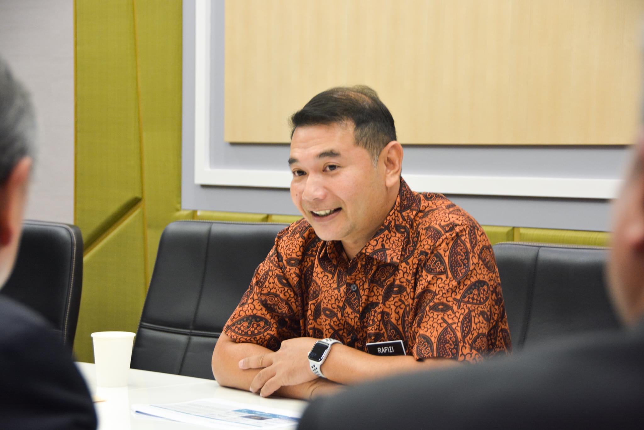 上任一个月 拉菲兹要加速经济改革 “我要政府花的每一令吉都有回报！”