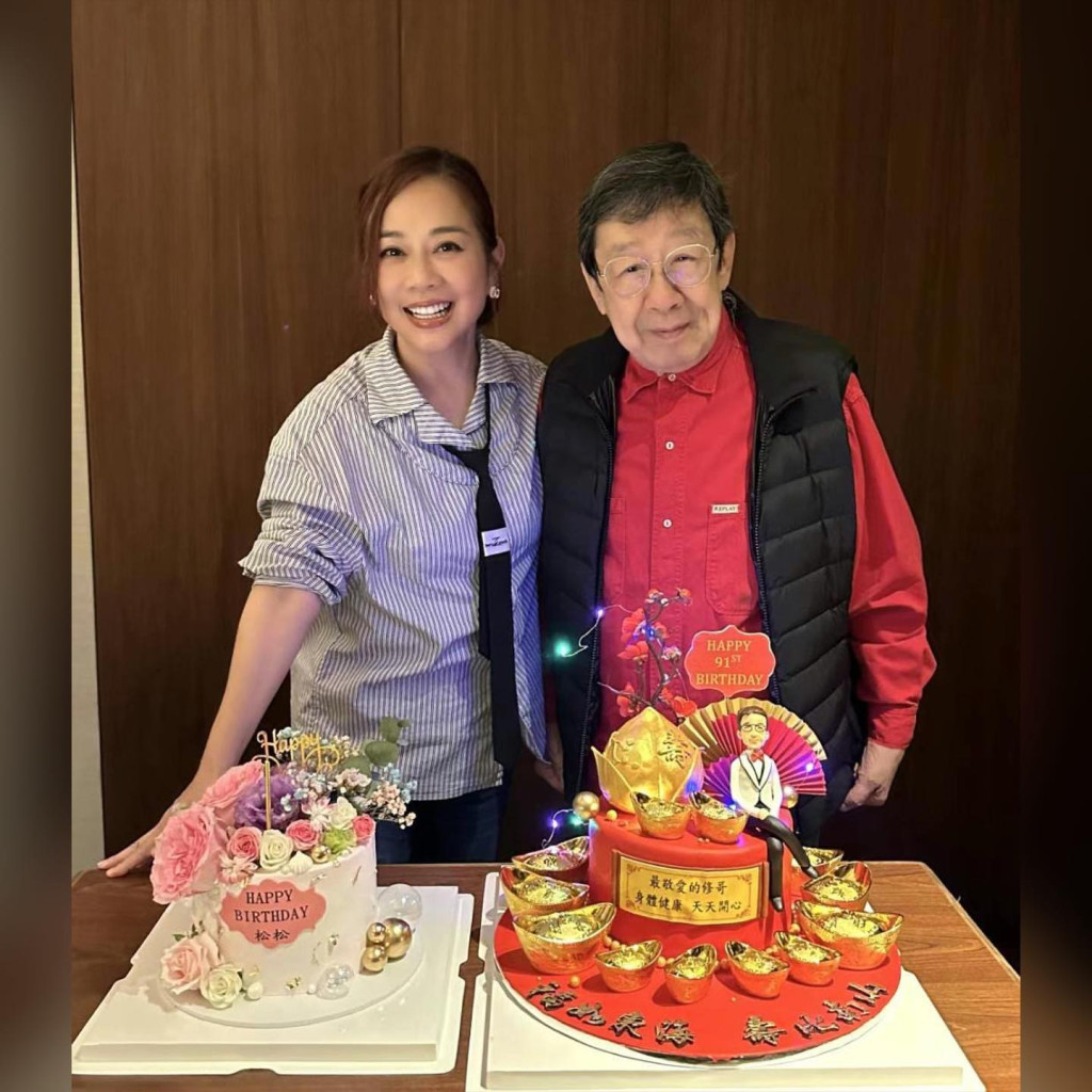 与91岁胡枫一同庆生 陈松伶难掩幸福肥 	