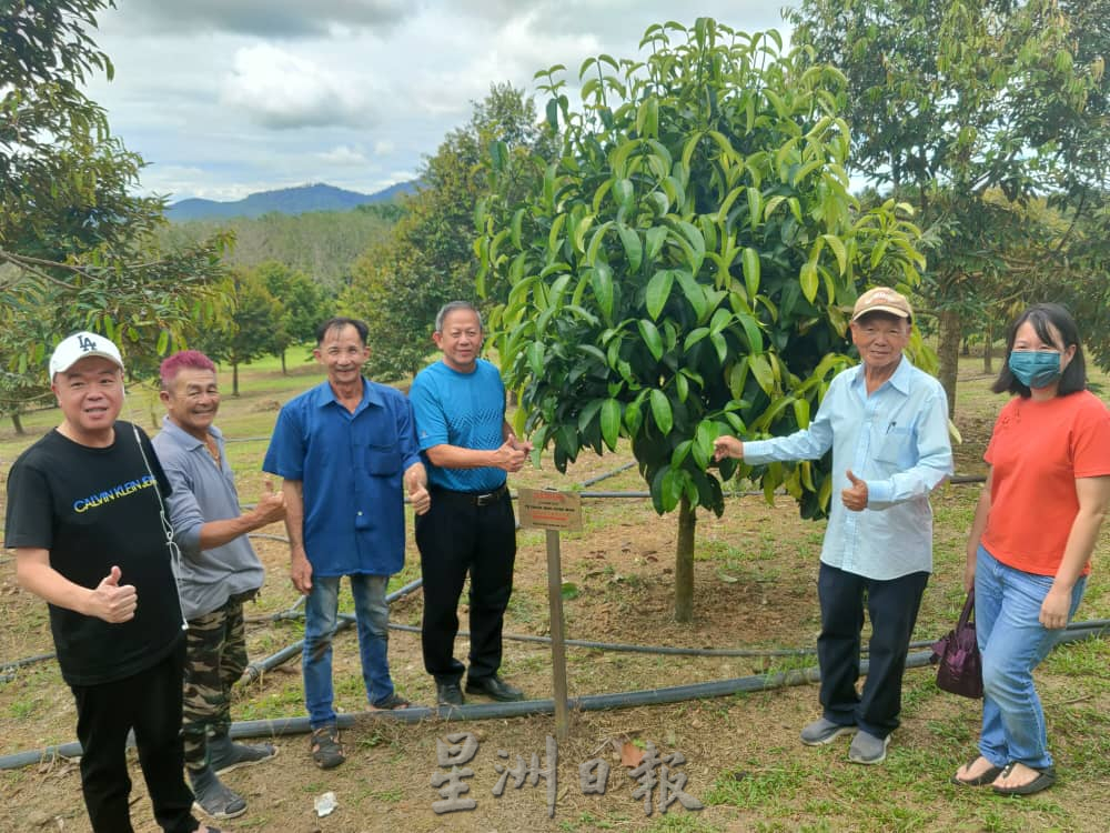 东02:拿督黎天发