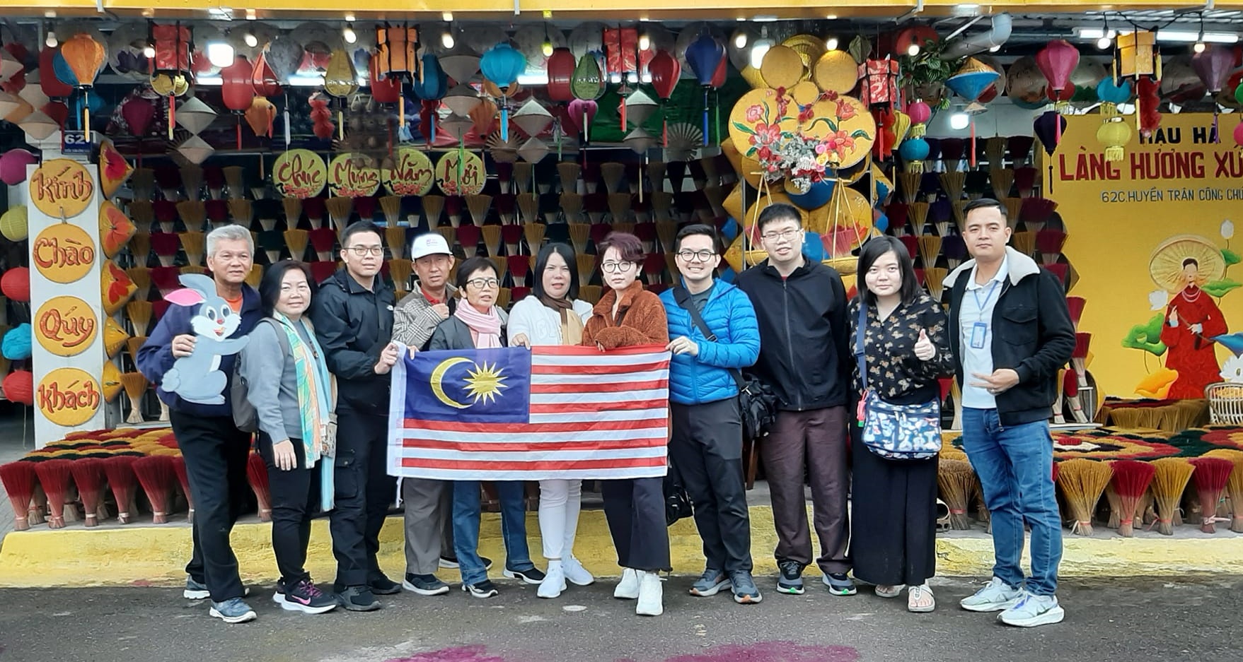 出国迎“猫”年，回国却庆“兔”年！