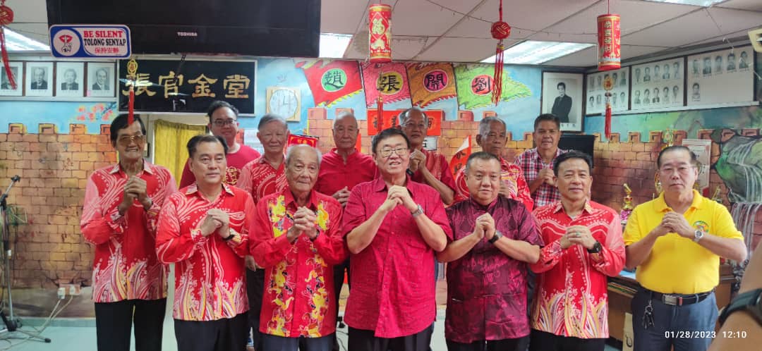 东:刘宝华:华裔人口比率下降,华社必须团结自强