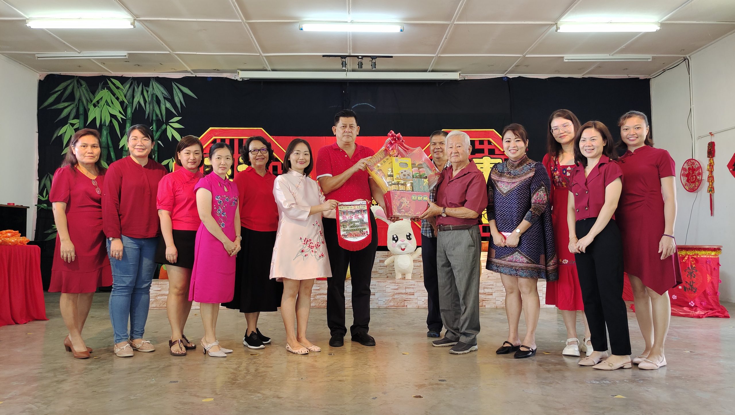 东：双溪内华小新春庆典