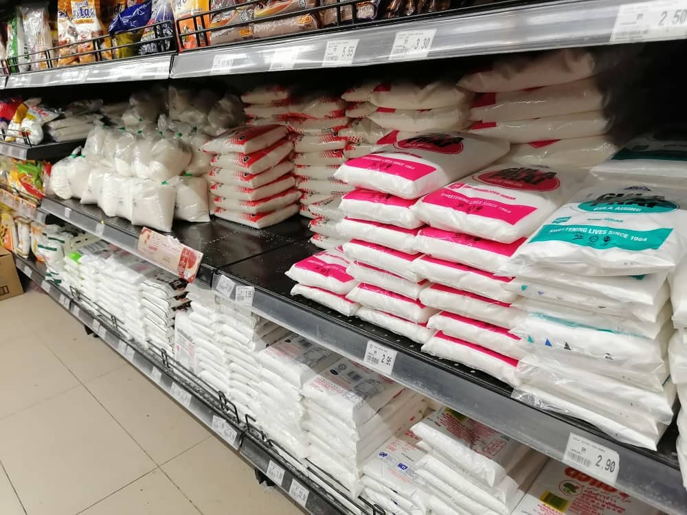 东：彭亨白糖供应充足，市场没限制购买量。