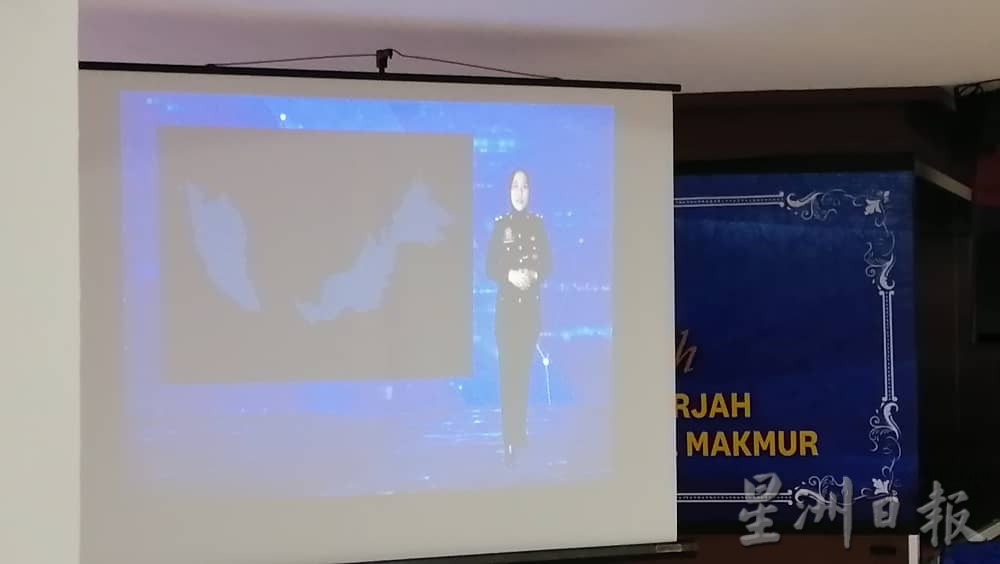 东:彭亨警方展开“过滤行动”,3天捣毁28毒窟捕450吸毒者。
