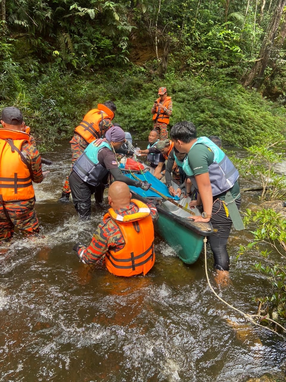 攀登大汉山遭激流卷走,巫裔男子遗体已寻获。