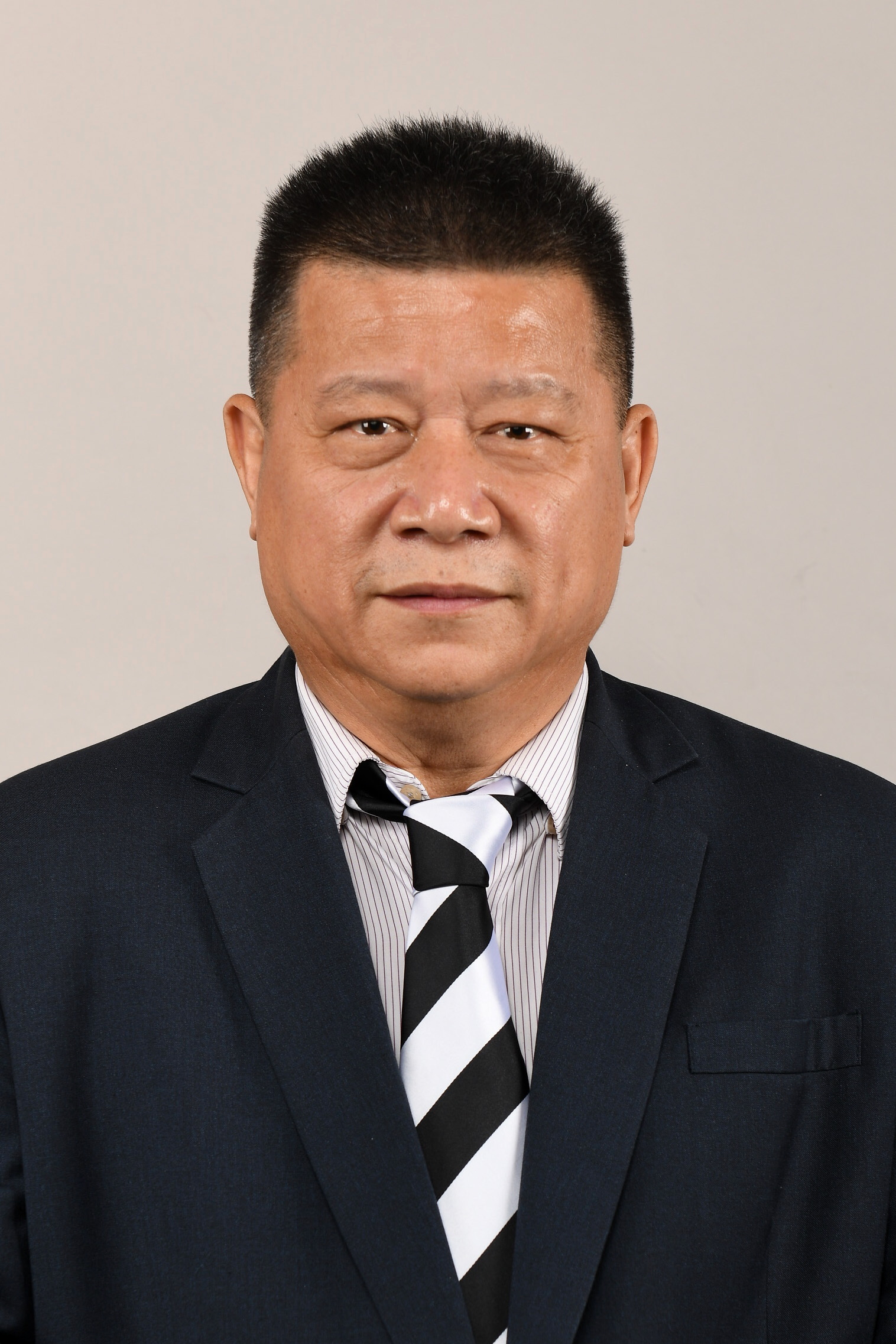 松鹤之夜约定你明晚7时 准时见