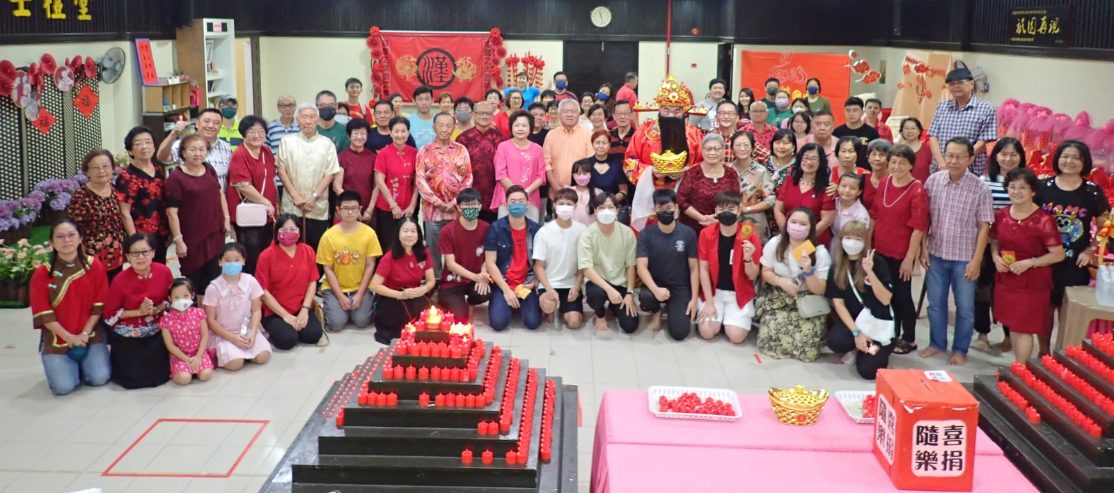 东:登嘉楼佛教会在今年新春特别布置礼堂,让佛友及民众在新年期间到佛教会礼佛及祭拜先人时,可以到大礼堂拍照打卡及点灯祈福,让大家可以在佛教会逗留更久,认识佛教会。
