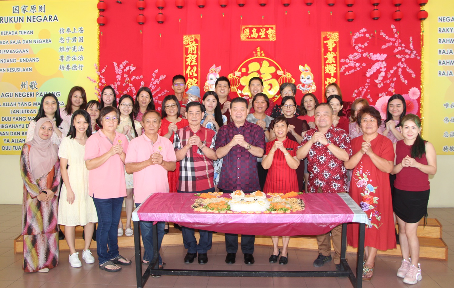 东:蔡兆生促请团结政府大胆施政,推动中庸多元政策