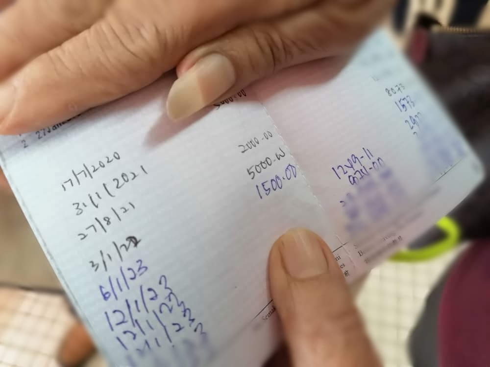 东:银行户头遭盗提5000令吉,安老院副主任陈俐桦求助沈春祥追讨失款。