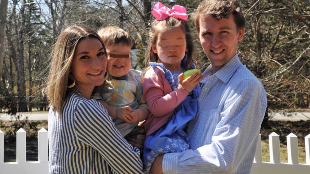 人夫离家25分钟　返回后发现“妻子活活勒死3幼孩”崩溃