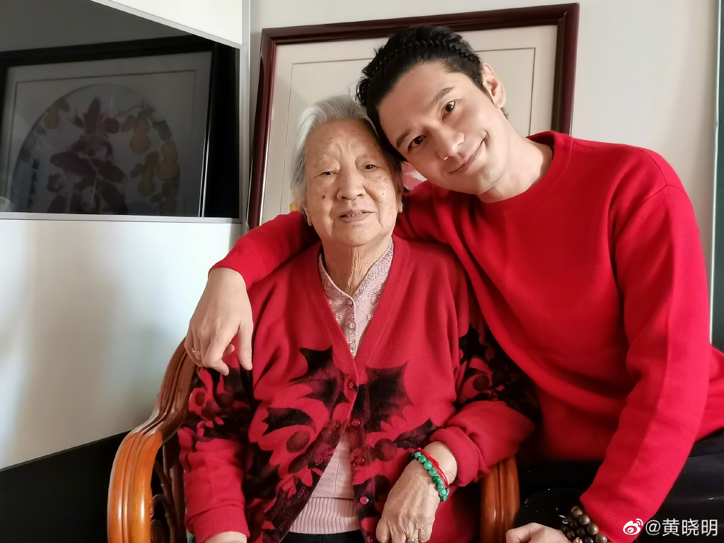 付出型人格 黄晓明认是烂好人