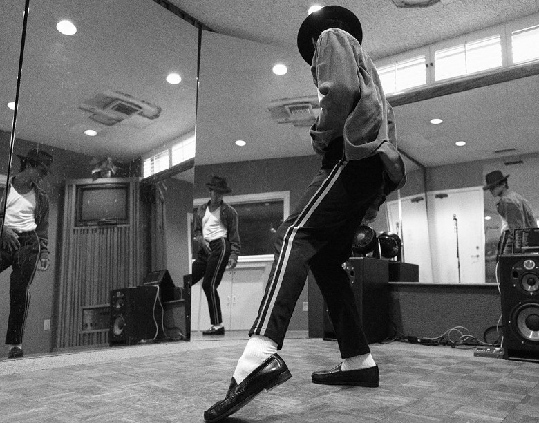 侄儿出演叔叔 MJ传记官宣开拍