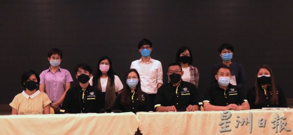 供FB/森华文报记协2月28日新春晚宴,欢迎会员踊跃报名