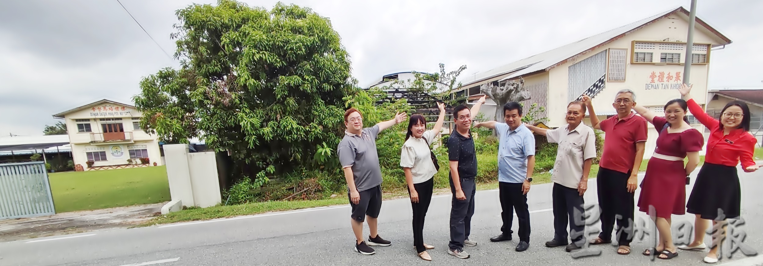 先下//霹:显著/为培养完整校园圆梦 董家教校友视频筹款