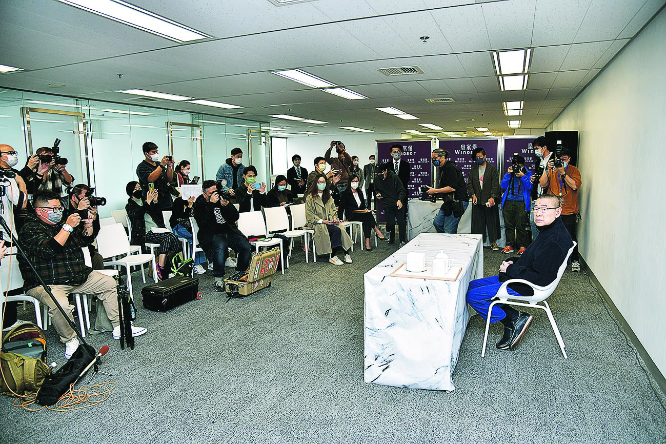 刘銮雄否认是最爱打脸 李嘉欣谈The One旧视频翻热