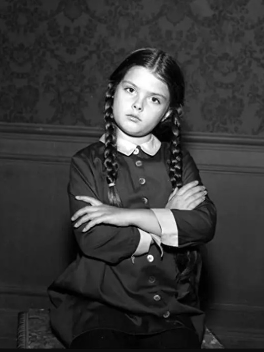 初代“星期三”女星离世 挚友恸揭家人忍痛拔管