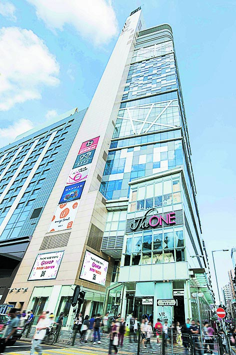 否认最爱李嘉欣 刘銮雄叹绯闻女星没个好