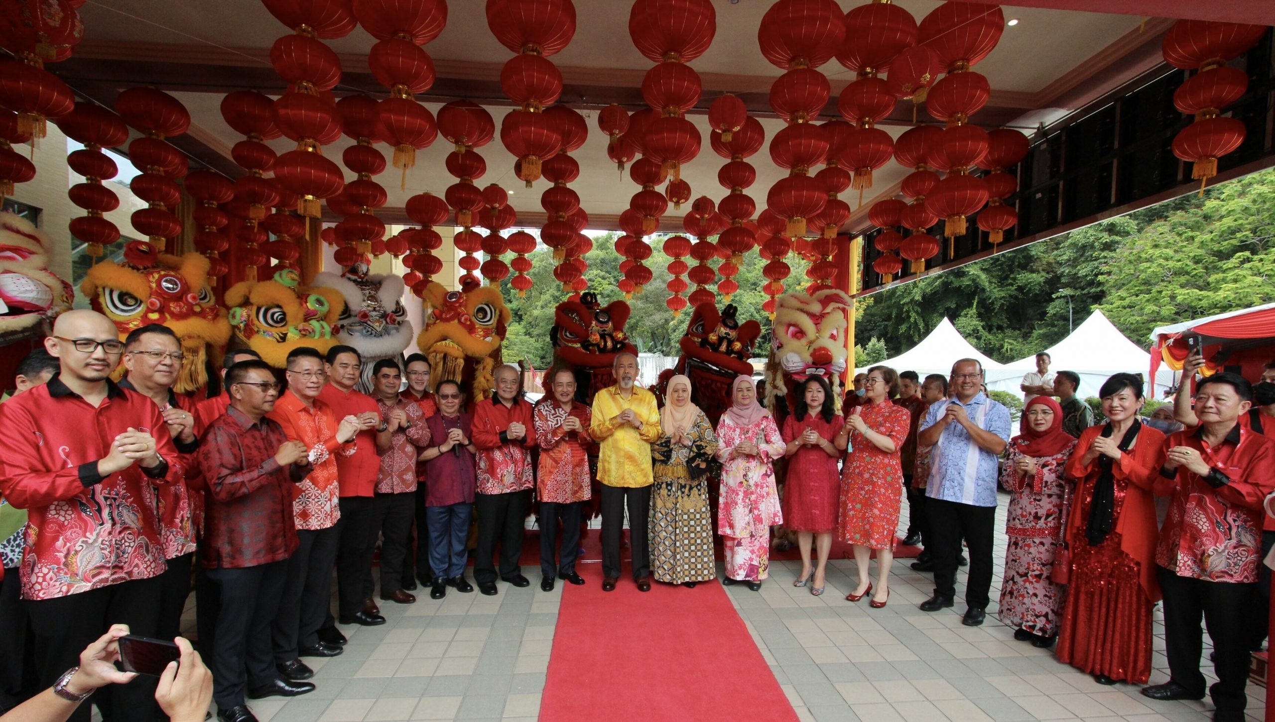 吴添泉：沙华社冀哈芝芝领导州政府至届满