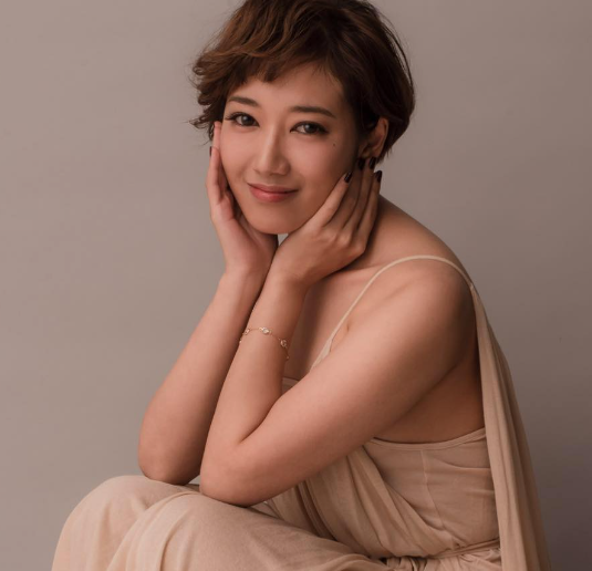 告发导演性侵遭网暴 日女星家中轻生身亡