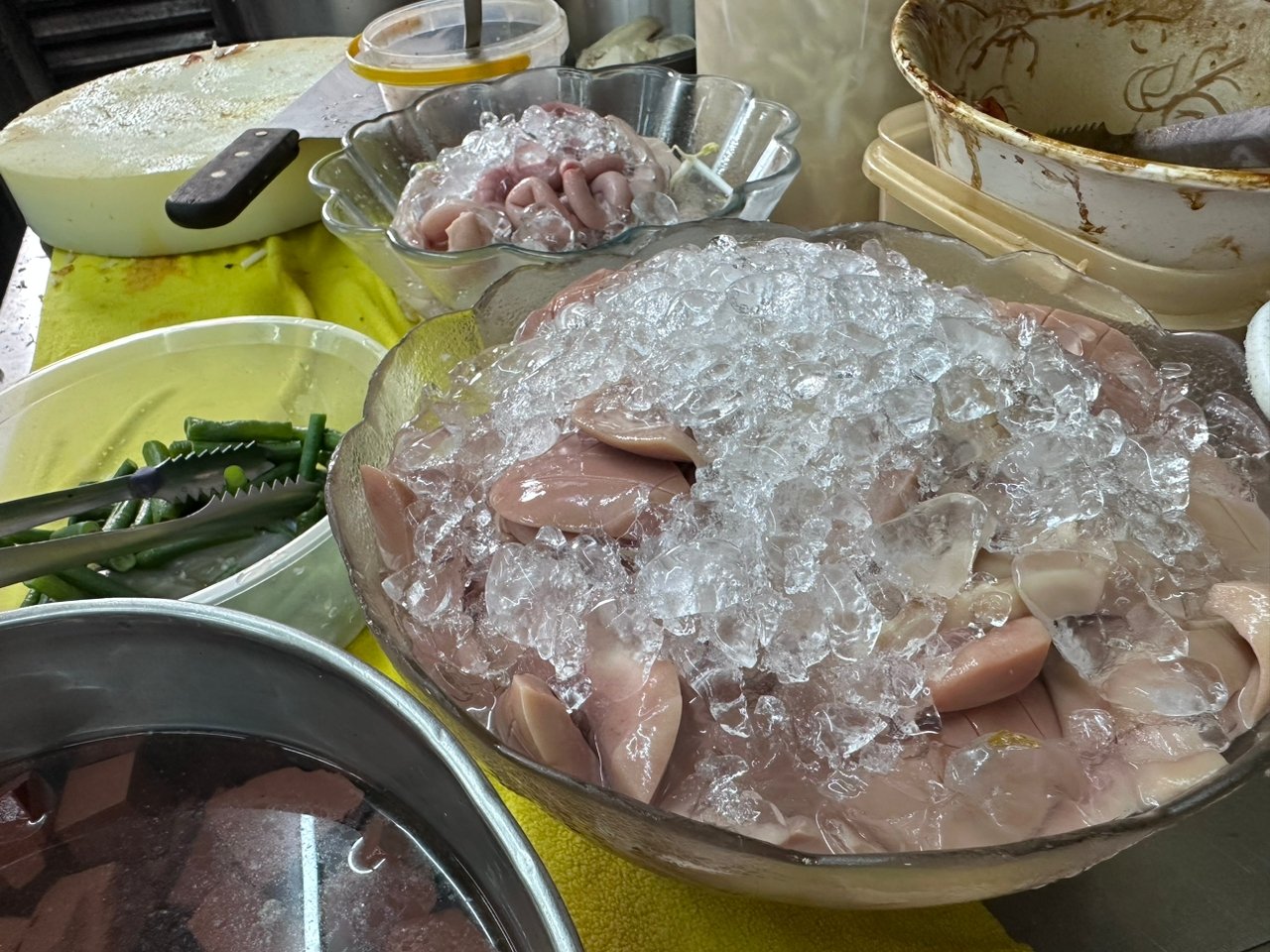 大都会-专栏：马拉妹出闸/从姐妹到兄弟─亚罗街“姐妹鸡酒面”