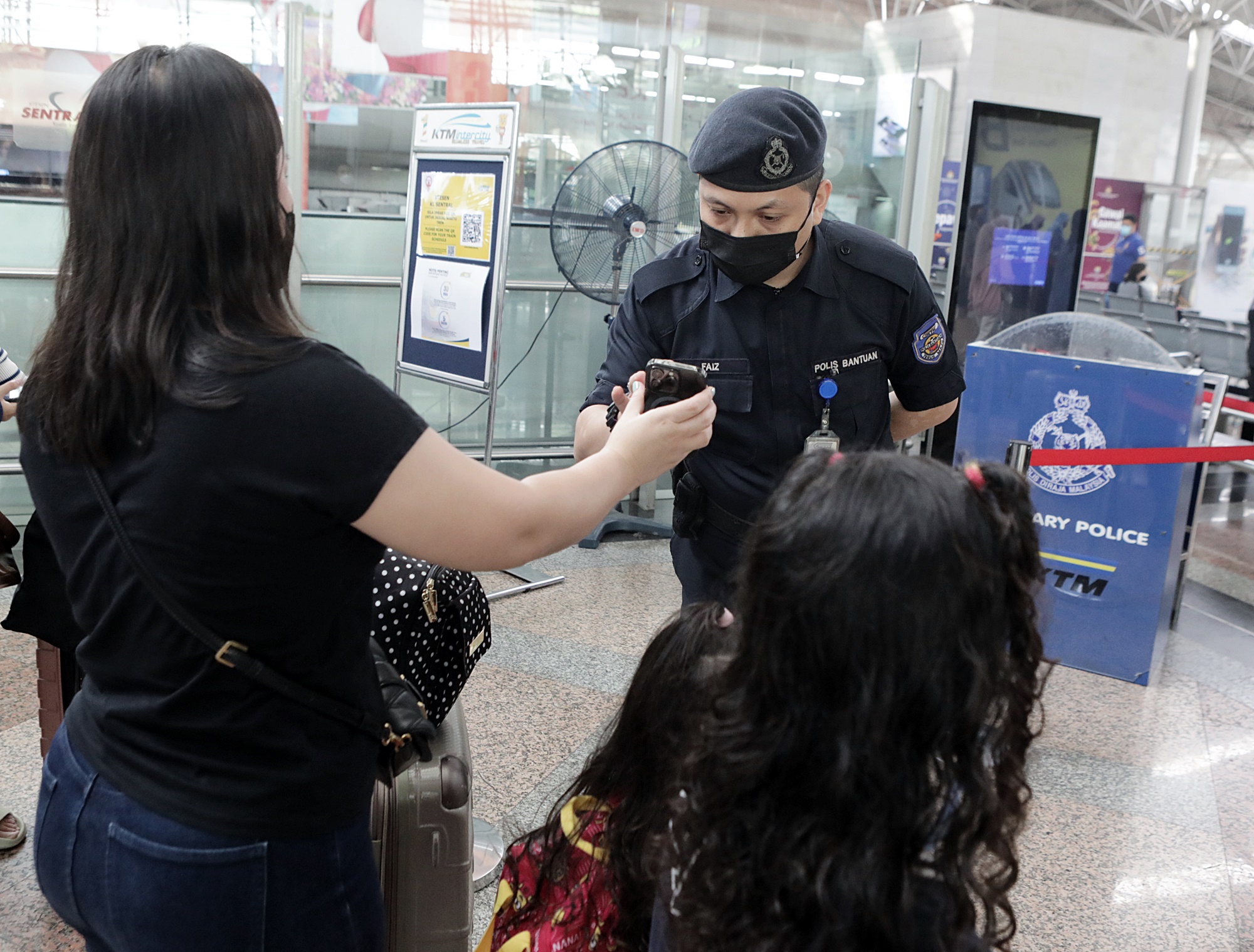 大都会--访ETS回乡票